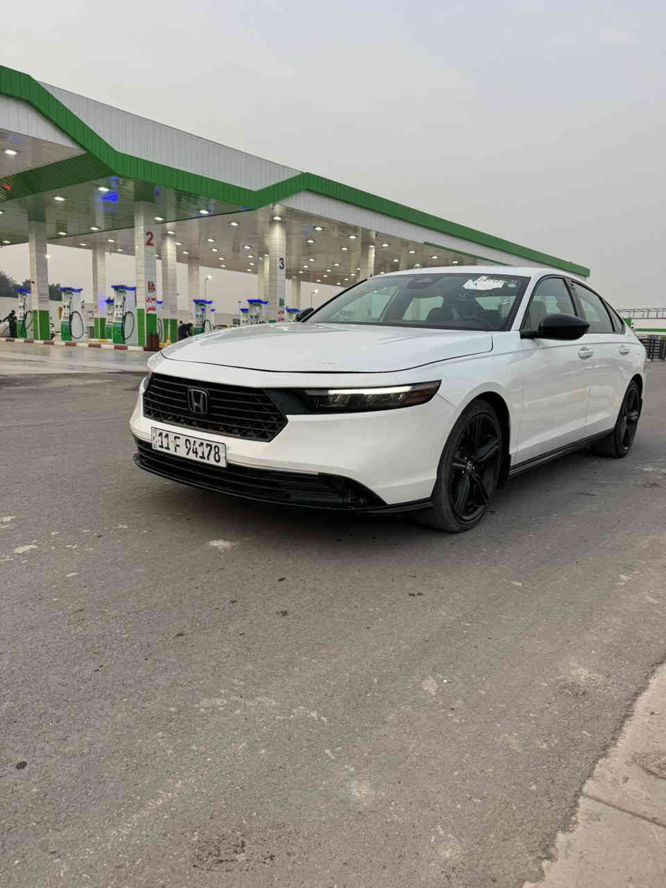 ‎للبيع هوندا اكورد هايبرد موديل 2024
فئه sport فول مواصفات:- مكينه 2000 هايبرد بصمه/بصمه ابواب/فتحه سقف /
رادارات اماميه وخلفيه وجانبيه /كراسي كهرباء /تشغيل عن بعد /شاشه كبيره/كامره دواره/فول تحكم ستيرن/تحديد مسار/اوتو هولد/سايد بريك بصمه/كار بلي وبعد هوايه مواصفات
وارد امريكي بدون صبغ وبدون تبديل فقط بارد فقط 
السعر 207 ورقه ورقه وبي مجال
تحويل ثاني يوم 
مكاني السياره بغداد حي الخضراء 
***********
