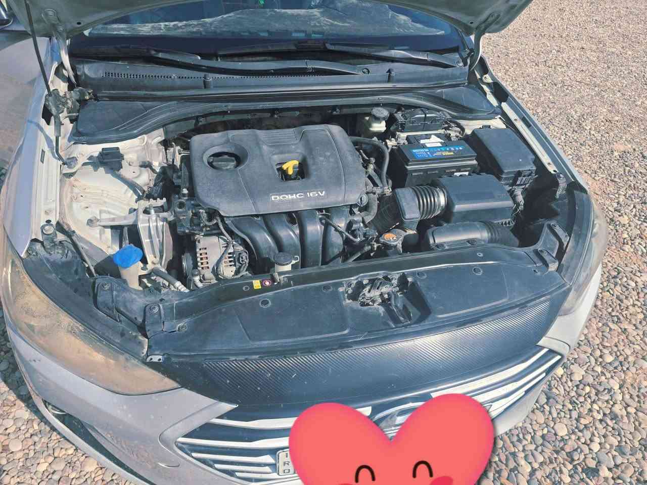 السلام عليكم 
سياره النترا موديل 2017
لون سلفر ضرر خفيف اكو سونار 
تدفئه 
تبريد 
گير 
محرك كلهن شرط
سياره مال جناي 
رقم بغداد السعر 118وبي. مجال 
اتصل وتدلل ***********
