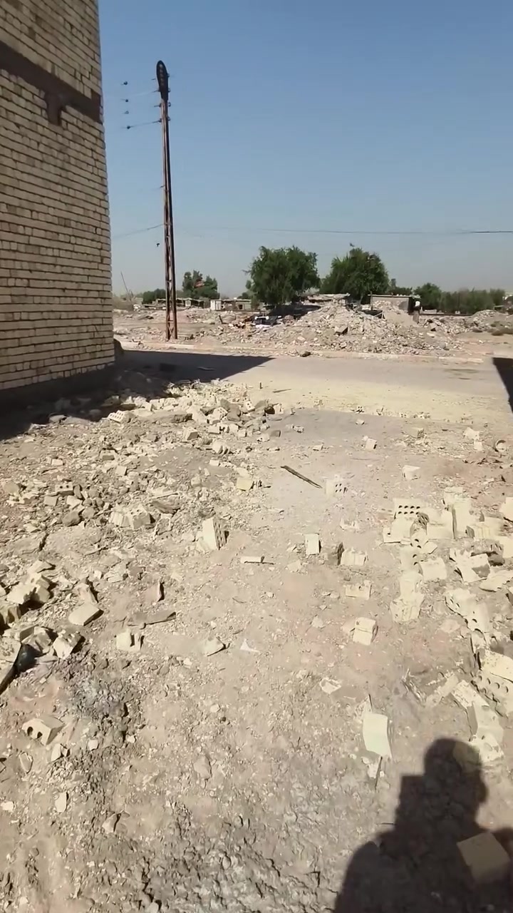 تبحث عن موقع ممتاز للسكن أو استثمار مضمون، هاي فرصتك!
📍 الموقع: دورة شارع الكفاءات
📐 المساحة: 100 متر²
📏 الواجهة: 5.5 متر
📏 العمق: 18.5 متر
📄 الملكية: طابو زراعي – سند 25
✅ موقع حيوي وقريب من جميع الخدمات.
✅ مناسبة لبناء منزل أو للاستثمار المستقبلي.
✅ فرصة مميزة بسعر منافس.
📞 للحجز والاستفسار أو تحديد موعد للمعاينة، راسلني على الخاص أو اتصل الآن. ***********
لا تضيع الفرصة... العقارات المميزة تنباع بسرعة
