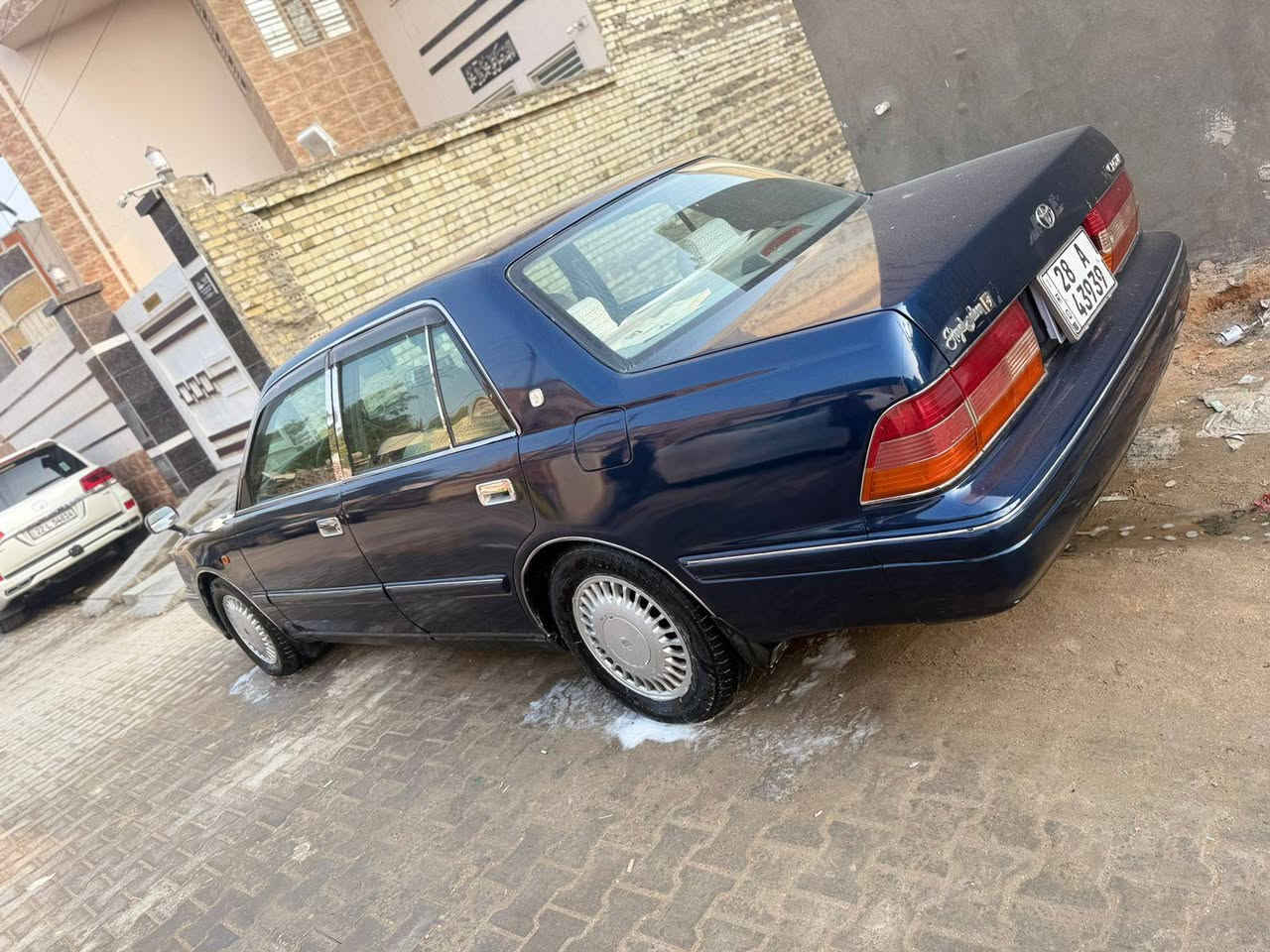 السلام عليكم شباب
راس الثور تكم للبيع موديل 97 سياره مقفوله كفاله عامه من الضربه والعيب الشرعي والقص سياره مقفوله وجديده عدا الصبغ العام جارده صبغناها سياره جديده وحلوه ما ناقصها كل شيء تحويره نجف فوق وجوه سياره كامله ماكينه 3000 كشنات كهرباء دشبول يسرى بلاد تبريد خلفي حداديه ورا وقدام جديده سياره جاهزه مداور ثاني يوم مشروع وطني باسمي منظومه الزنون كامله بيها السعر 110 بيها مجال اي استفسار خابر والدلل مكاني نجف علم السياره باسمي ***********
