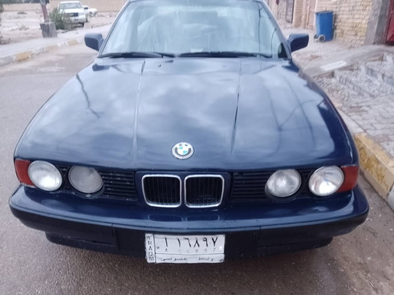 السلام عليكم سياره بي ام 520موديل 92 رقم واسط مصفره سنويه ل28 كير مكينه جدد مكينه مسكر مال 525فانوس كير عادي تخم تاير جديد صدر جديد امامي خلفي صبغ جماليه حزام كهربائيات كله شغاله دوشمه نضيفه مداورثاني يوم السعر 45وبيهه مجال أو مراوس حسب القناعه التواصل ***********
