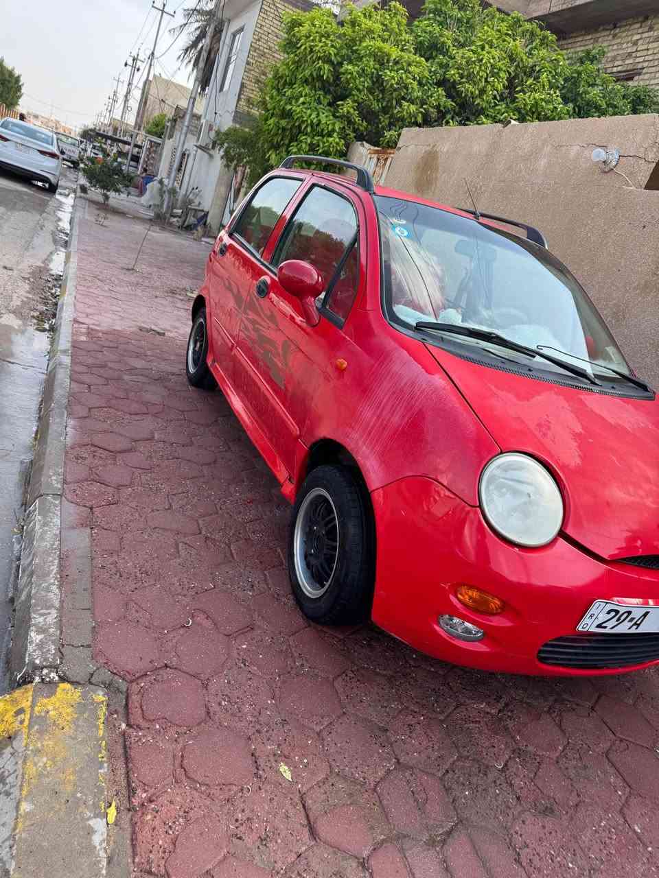 كيوكيو موديل 12 رقم واسط 
كير اوتوماتيك 
كير محرك نظيفات 
صدر جديد 
سياره جاهزه 
مكان السياره بالكوت
السعر 28 
*********** دهل اوران, واسط
