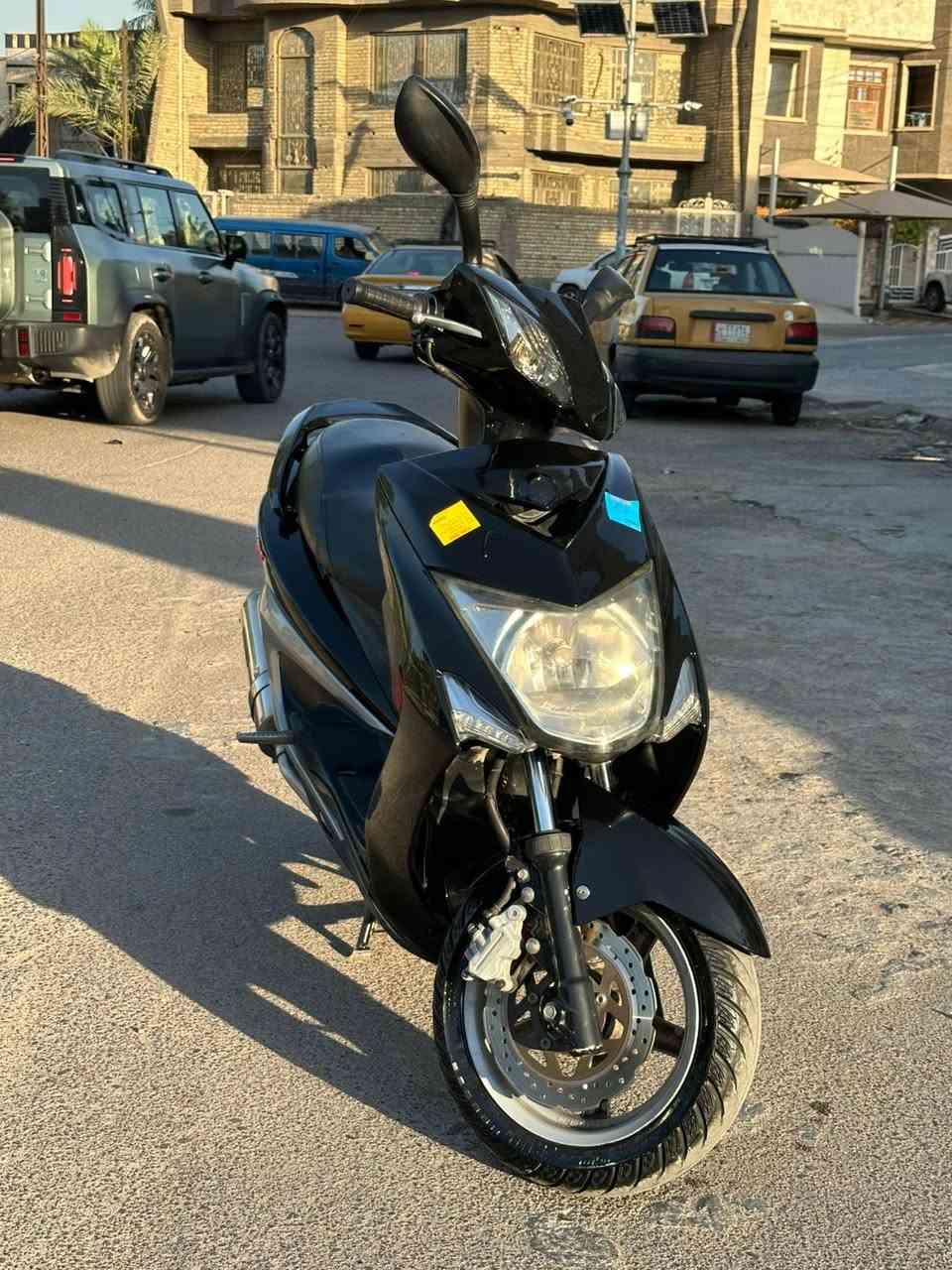 سلام عليكم دراجه سكنز لد للبيع الدراجه مكفوله كفاله عامه من كلشي والدراجه على ايدي ما متعوبه العنوان بغداد الجديده والسعر 12 ورقه وبيها مجال الرقم ***********
