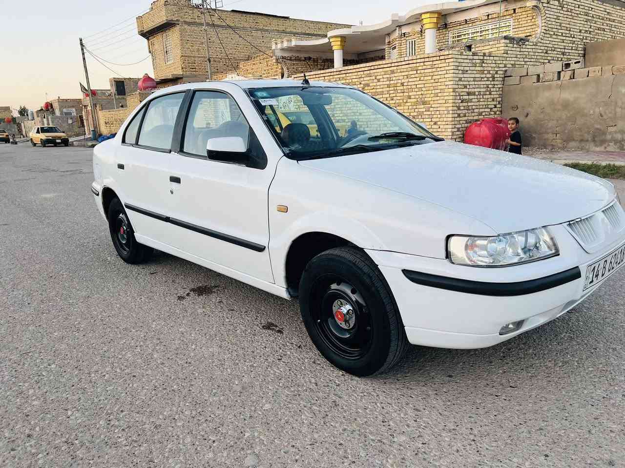 السلام عليكم سمد موديل 2011 سياره مال جناي ماكينه وكير جدد حداديه جديده تخم تاير جديد كهربائيات كلها شغال سنويه 2028 مكان السياره ميسان العماره السعر 32 وبيها مجال رقم الهاتف ***********
