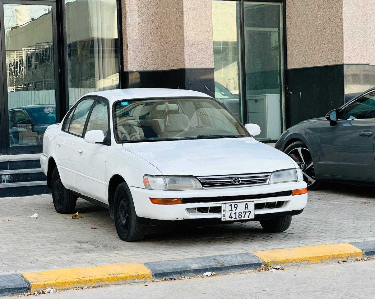 السلام عليكم سياره كورولا موديل 93   بلادي( يسرى بلادي) سياره  بسمي تحويل وين مايعجبك سعر 53وبيه مجال بصيط   سياره مصبوغه جماليه فقط مكفوله من ظربه داخله  جديد حداد جديده مكينه وكير مكفولت مكاني كربلاء *********** كربلاء, العراق
