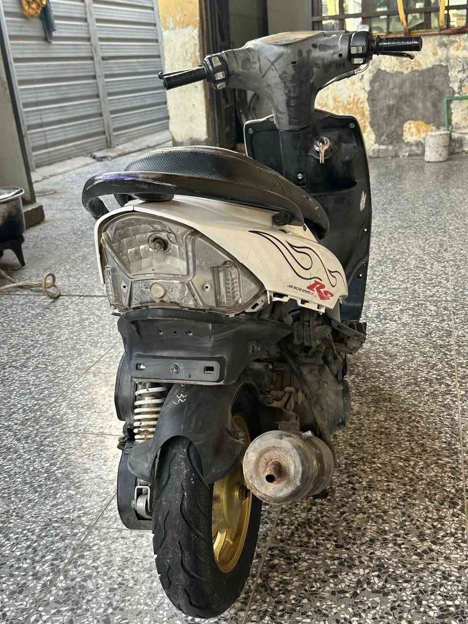 ماكس عدله للبيع امزود كامل بوشه 55 دراجه مال لعب محرك فول شلعه و معدل و كلجات رياضي و تايرات رياضي السعر 500 و بيه مجال مكاني كربلاء للتواصل   ***********
