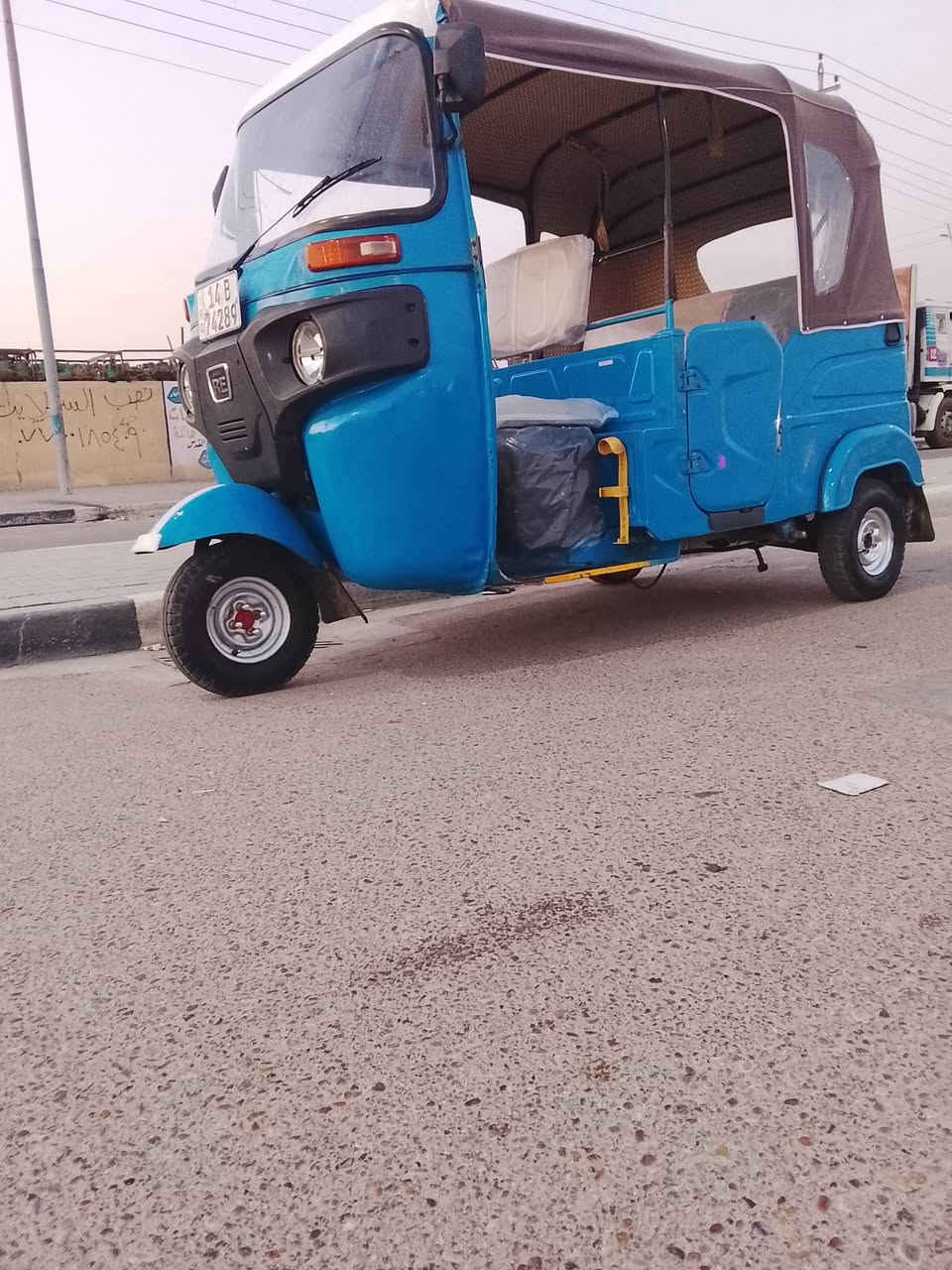 تكتك باجاج 21 رقم وسنويه مكينه مفتوحه البدي بيه لغد مصبوق والباقي كفاله تخم تاير كهربائيات شغاله تكتك جاهزه ما ناقصها اي شي السعر 6500 مكاني بصره حيانيه ***********
