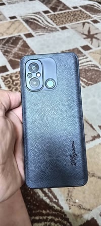 ريدمي 12c  ذاكرة 128رام12 جهاز نضيف مابي أي عيب ما مفتوح شرط سعر120 بي...