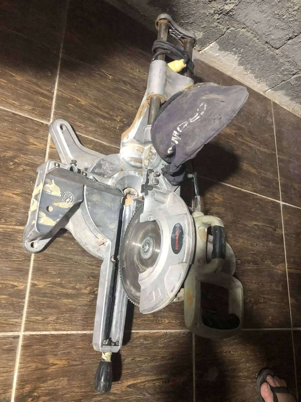 سڵاو هاوڕێیان ئەم شتانە بۆ فرۆشتن لەسلێمانی *********** وەتسئەپ..سینەر ..سەیارە .ئەو پوشی دیکۆراتە
