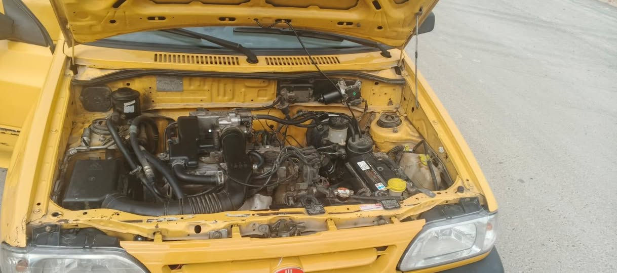 سايباه رقم بغداد موديل ١٤ باسمي تحويل ثاني يوم مكينه خير من الله لاتنقيص ولا تبخير كير جديد صدر امامي خلفي جديد شواصي نضيفه تخم تاير جديد 35 وبيه مجال حق الجيه بغداد الزعفرانيه 
***********
