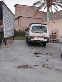 كيه بستا باص موديل 93 بغداد الماني سنويه صاقطه صار 6شهر مكينه كير اكسل...