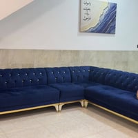 كورنر للبيع نضيف مابي اي ضرر والسعر 300وبي مجال واي استفسار ع هاذ الرق...