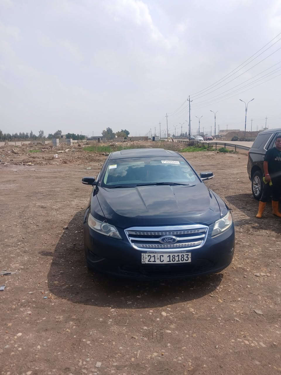 السلام عليكم فورد تورس 2012 خليجيه فول  مواصفات الهزة مالتة جديدة الشهر ال٦ تنتهي التبريد مالته ماعرف يمكن كمبريسر او غير شغلة راديترات جدد هستوني شادهن والسيارة عليها ادامة جديدة يم سيف الفضلي
يعني نوزلات وبلاكات وترتيب الضفيرة يم سيف عبوة + فيت بم جدد لك ابيع او مراوس بقل منها سعرآ مكان السيارة بغداد قرب مدينة بسماية 
رقم الهاتف 📱 *********** او ***********
