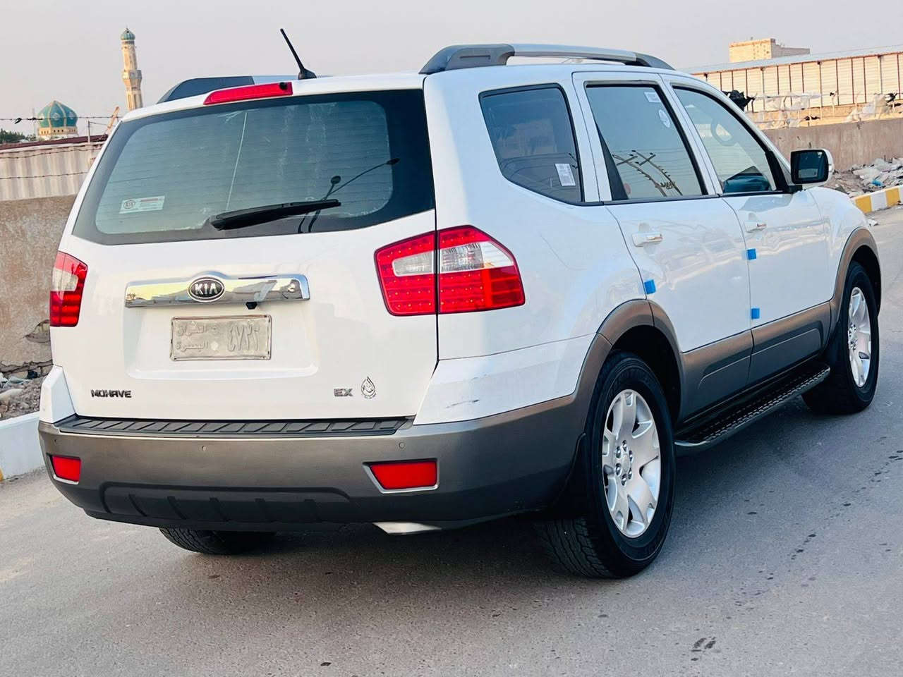 السلام عليكم
للبيع كيا مهافي ٢٠٠٩ خليجي مكفوله كفاله عامه سياره جديده وجاهزه رقم بصره انكليزي بسمي سنويه لل 31

فول مواصفات ٧راكب ٣قطع تبريد شاشه أيباد تحكم إستيرن كاميرا داخل عسلي فتحة كشنات كهرباء سكليتر كهربائي فور ويل إستيرن كهربائي حساسات كاميرا بصمه تشغيل + ابواب

السياره جديده وجاهزة تخم تاير حدادة تبريد كير محرك كله جديد

مكانها الناصرية مركز المحافظه

السعر ١٣٥ وبيها مجال

*********** ///***********
