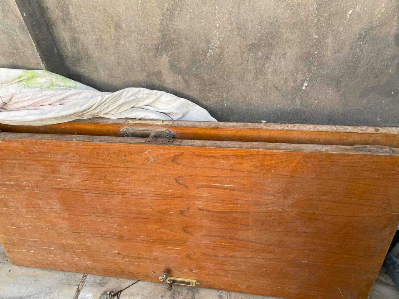 أبواب صاج خشب عدد 2
السعر ٣٠ للباب الواحد 
مكان النجف 
التواصل خاص


**إذا كنت صاحب هذا الإعلان وتريد حذفه لأي سبب، رجاءا أرسل رسالة إلى الدعم الفني**