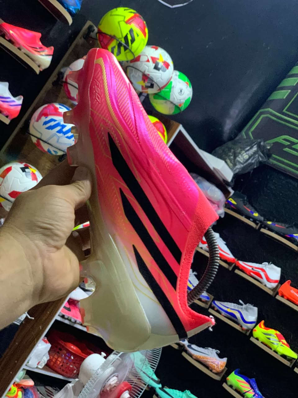 Adidas    F50

فابرك اورجنال 🥇🥇🥇🥇🥇🥇

اولى  ضمان 30 يوم 😎😎😎

متوفر جميع المقاسات 40 41 42 43 44 

متوفر  6   الوان🎖️🎖️هدية جراب كسارة

اصدار   2026        😎😎😎😎😎😎

بسعر     $$$$$🔥🔥🔥  😍😍😍

عنوان #منبج_شمال_الحديقة_العامة_جانب_معهد_الرسالة  

#فرع_ثاني_تحت_مقر_نادي_منبج_الرياضي_جانب_المدخل_الرئيسي______مجمع_الحساني_لكرة_القدم

#ادلب #اللاذقية #طرطوس #حماه #حمص #رياضة #كرةقدم #رياضية #دمشق  #حلب #درعا 

توصيل  لجميع المحفاضات

🔥🔥🔥متوفر جملة ومفرق 

لتواصل وتس اب 0934830196


**إذا كنت صاحب هذا الإعلان وتريد حذفه لأي سبب، رجاءا أرسل رسالة إلى الدعم الفني**