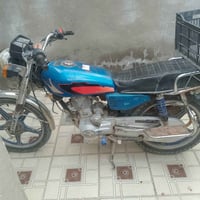 دراجه 5كير سلف أو هندر شغاله بدون اوراق بس مكاتبه سعر 400بيه مجال الشر...