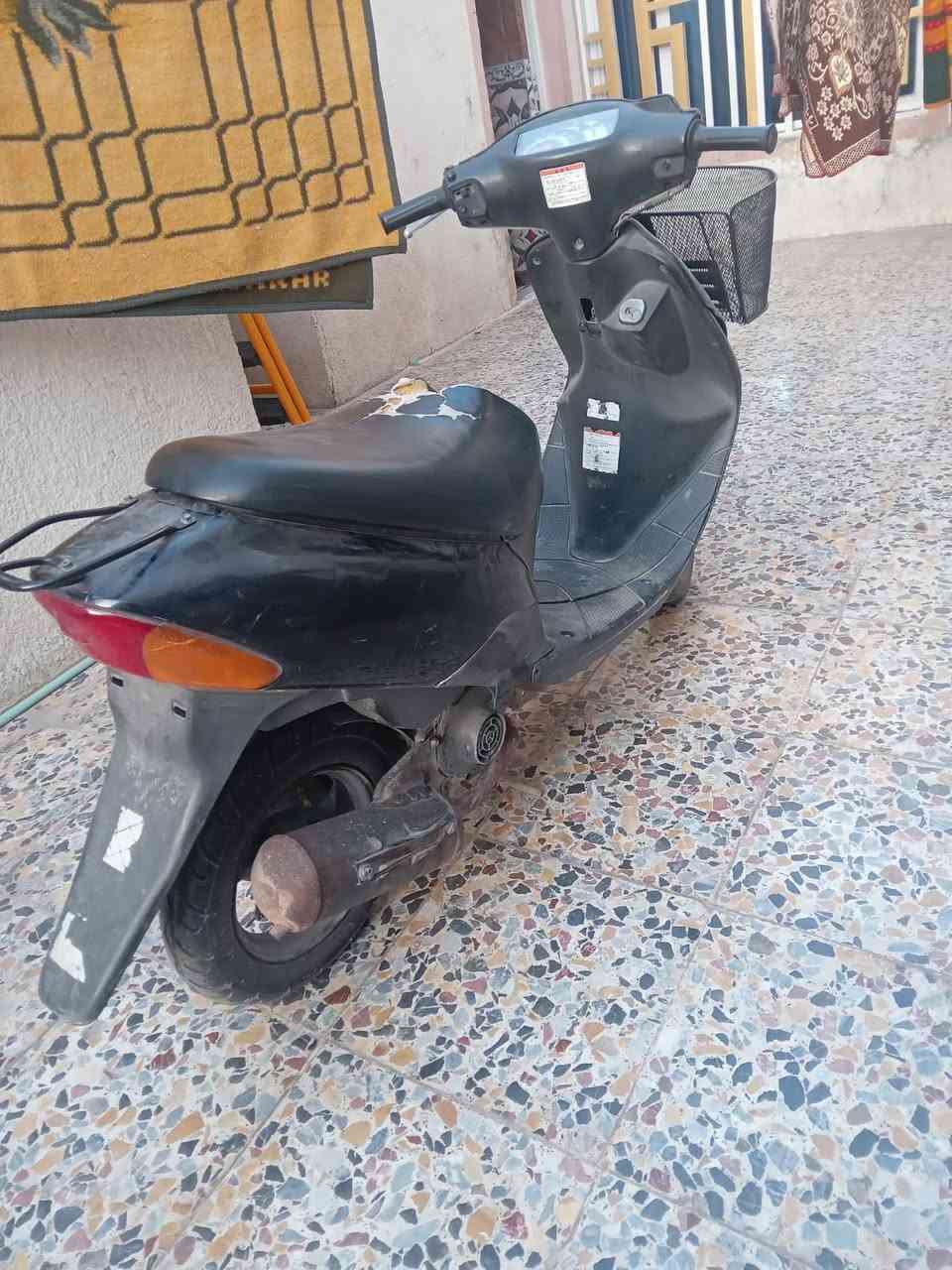 دراجه ساسوكي ياباني محرك 60c شلعه قويه _ سرعه _محرك خير من الله دراجه ابد متحب عطل ❌ ومكينه ناعمه وخرسه ..كلشي شغال (عداد اشاير اصطبات لايتات هـورن سلف +هـندر)
شرط الفحص #كربلاء_حي_العامل_المنطقه_الاخيره 
#السعر_275الف وبيها مجال بسيط 
متواجد على النت (‭0774 239 0737‬)
