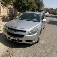 شوفرليت ماليبو ٢٠١٢ خليجي سعر مناسب ٤ قطع جوانب صبغ  ايرباكات كله سليم...