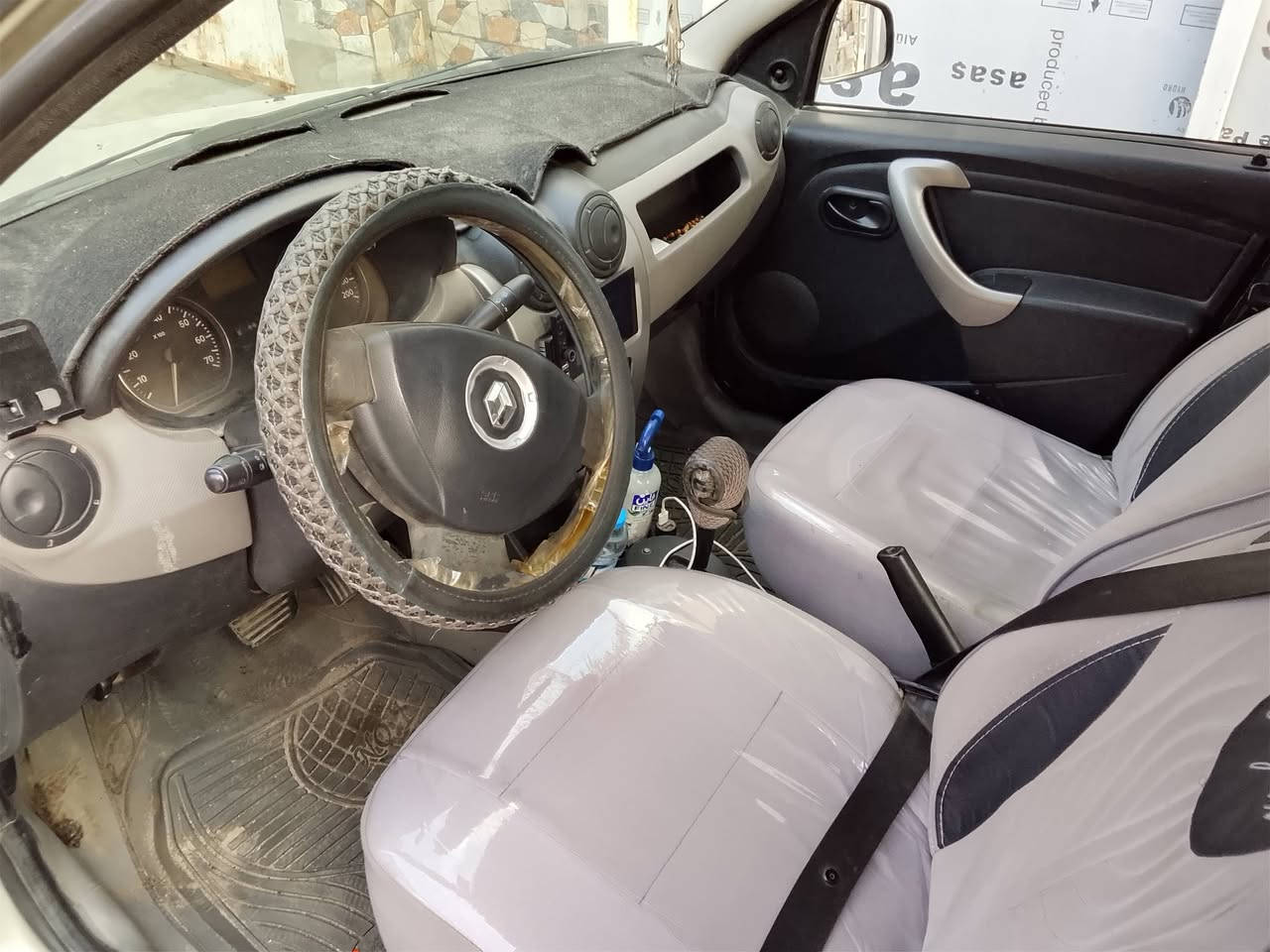 رينو لوكان اوتوماتيك فرنسي موديل 2012


**إذا كنت صاحب هذا الإعلان وتريد حذفه لأي سبب، رجاءا أرسل رسالة إلى الدعم الفني**