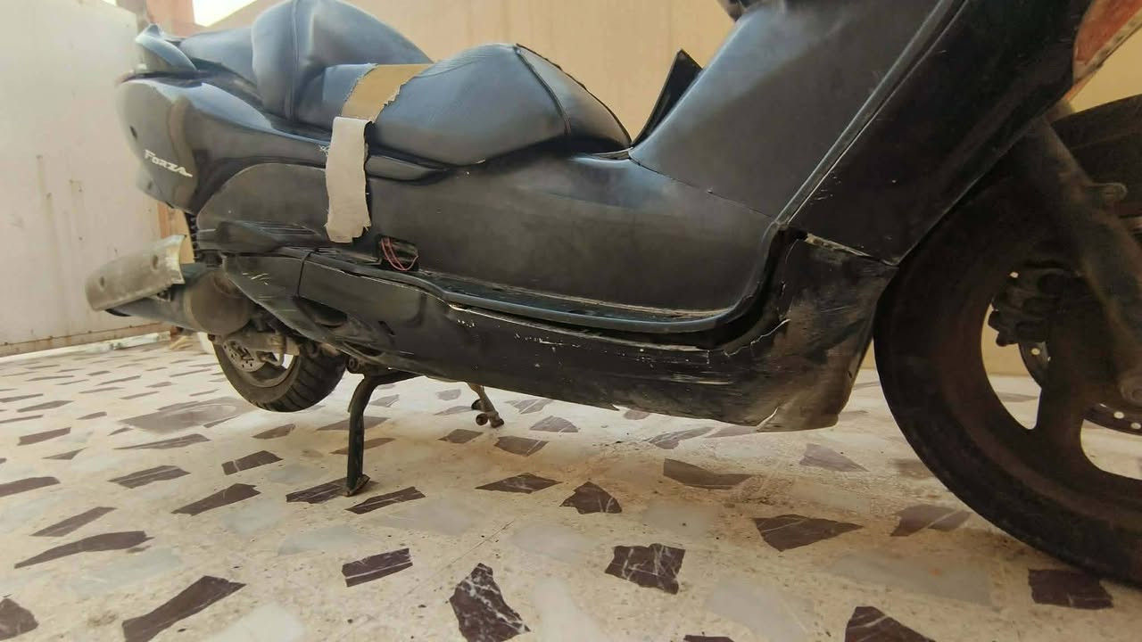 دراجه فورزه 0/8 للبيع دراجه شغاله مكينه ناعمه بس دراجه متروكه ينرادلها ترتيب 
مكاني الموصل للتواصل واتساب
***********
