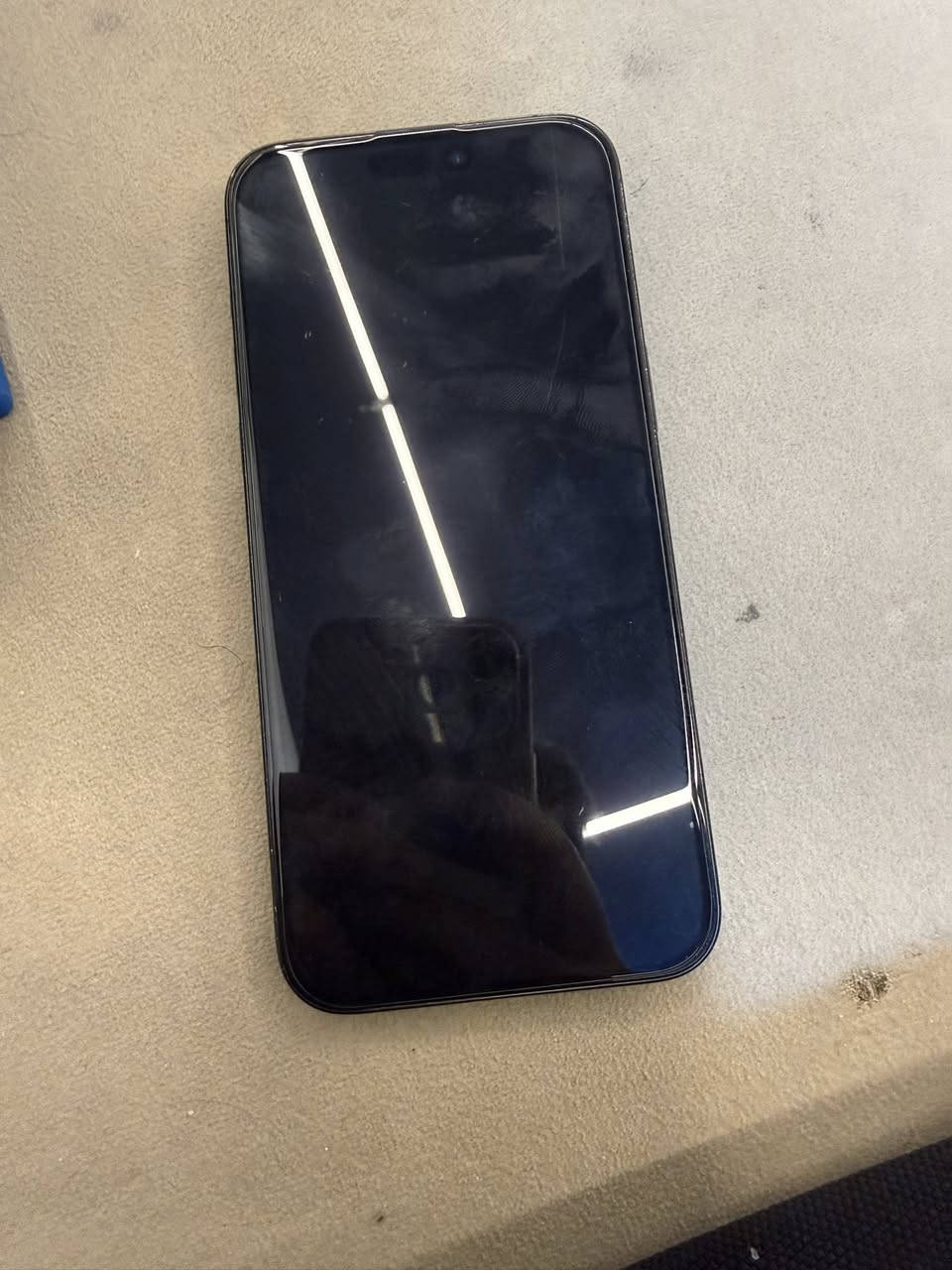 السلام عليكم شباب ايفون١٥ بروماكس وتر ايسم شريحه فعاله بطاريه ٨٦ لون نيلي السعر٧٥٠ العنوان بغداد رحمانية الشعله ***********
