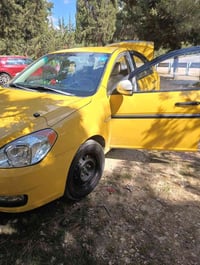 اكسنت دبدوب 2010 ضررها جاملغ الخلفي .. السياره فول مواصفات تحكمات بدون...