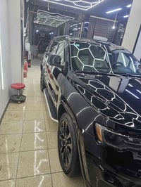 جيب ٢٠٢٠ بغداد بلاك توب محرك ٣٦٠٠ فتحه رادار فور ويل ماشيه ٦٥ الف  للب...