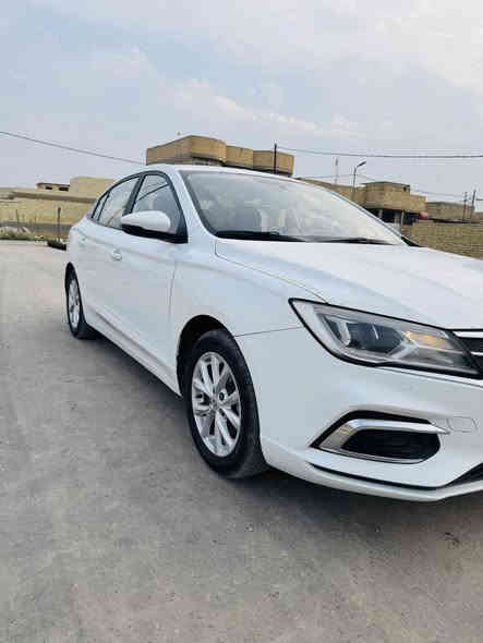 سلام عليكم MG 2024 مكفولة سيارة مواصفات ستندر شاشة ولايت زنون دوشمة جديدة حساسات بلادي كامرة رقم اربيل بأسم ابن عمي شرط تحويل هزة وسنوية جدد   
مكينه 1500 
80 الف ماشيه 

***********
