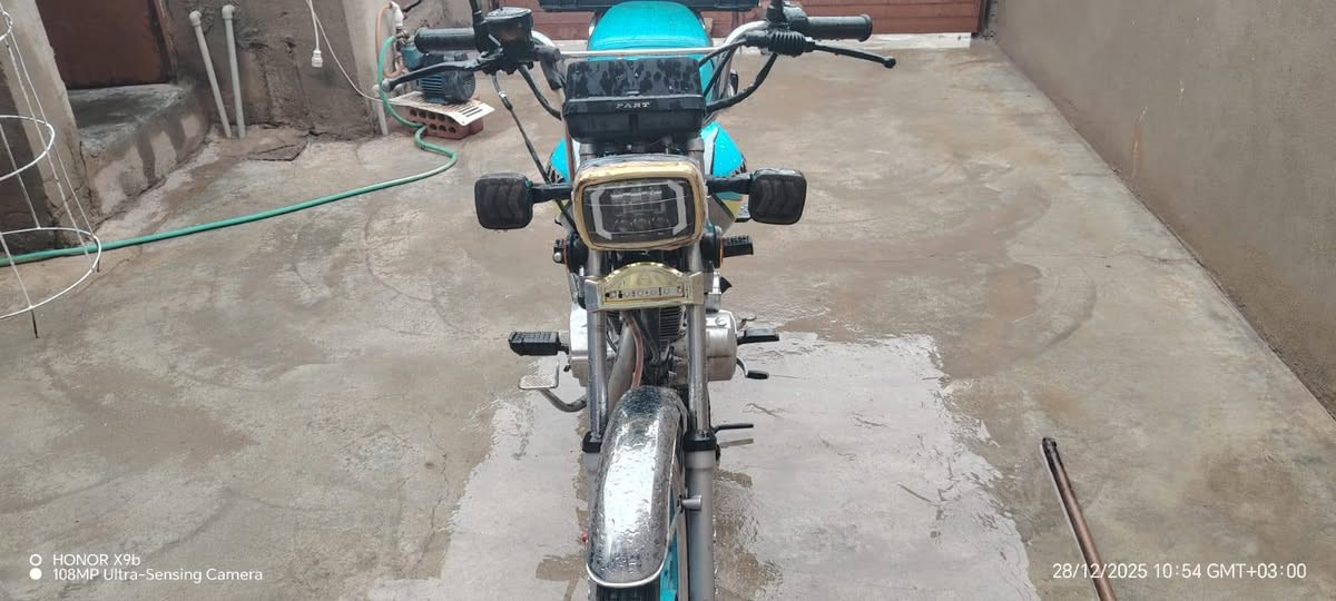 سلام عليكم دراجه سافين  موديل 23 سعر 550 كهربائيات شغاله سلف دراجه نضيفه مكاني حي العسكري ***********
