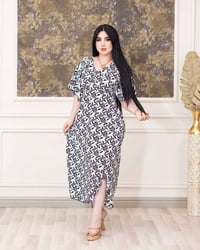 دشداشة نسائي • كريشة • فري سايز لحد ٨٥ك