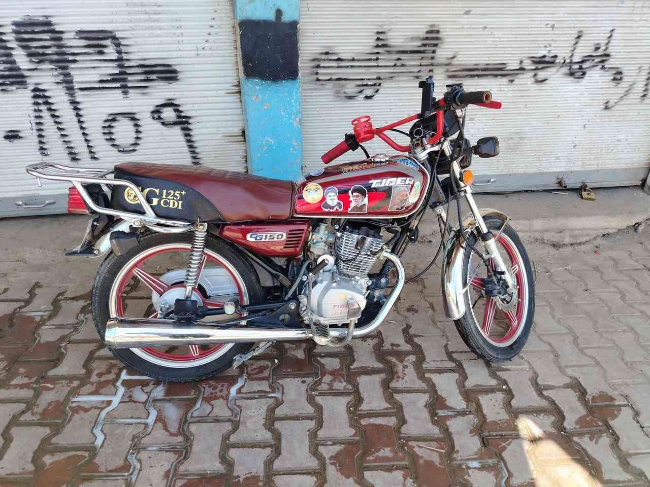 دراجه تايكر  خمسه كير مكينه ما مفتوحه أوراق موجوده ويرمن كلها شغال موديل ٢٠٢٠ سعر ٥٠٠ رقمي ***********
