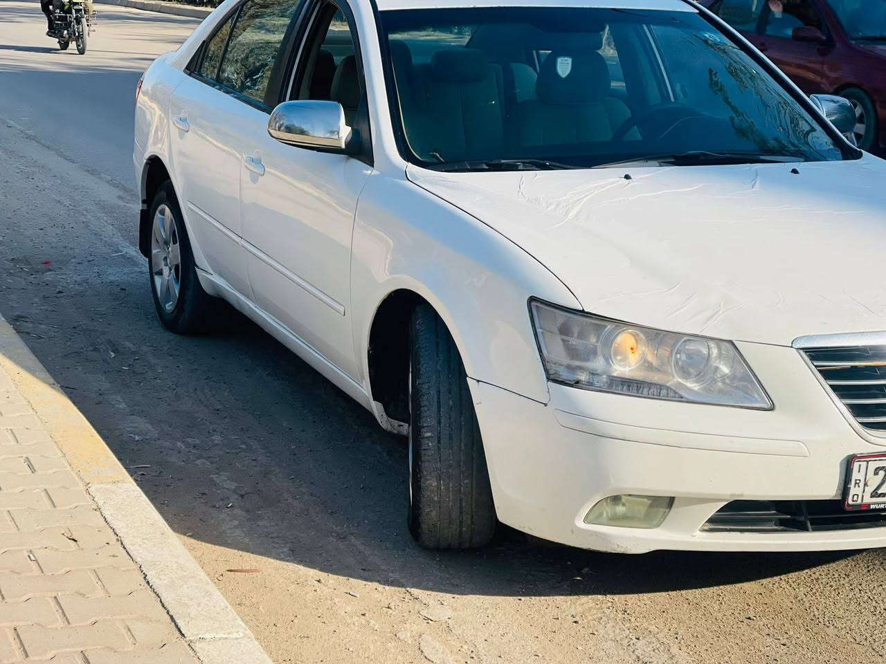 السلام عليكم
سوناتا موديل 2009 وارد امريكي رقم ديالى  إنكليزي الجديد شرط التحويل سنويه لل 26  سياره بيه كم قطعه صبغ   بدون دواخل للاستفسار الاتصال على الرقم ***********
