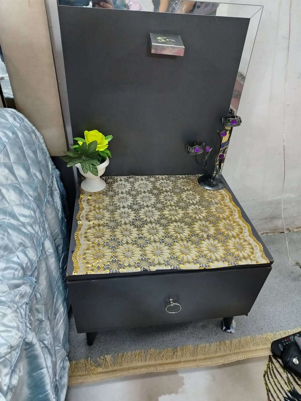 السلام عليكم مرخصت الاذمن غرفه نوم تركي كامله سعره 450مكاني بغداد الشعله رقم الاتصال ***********
