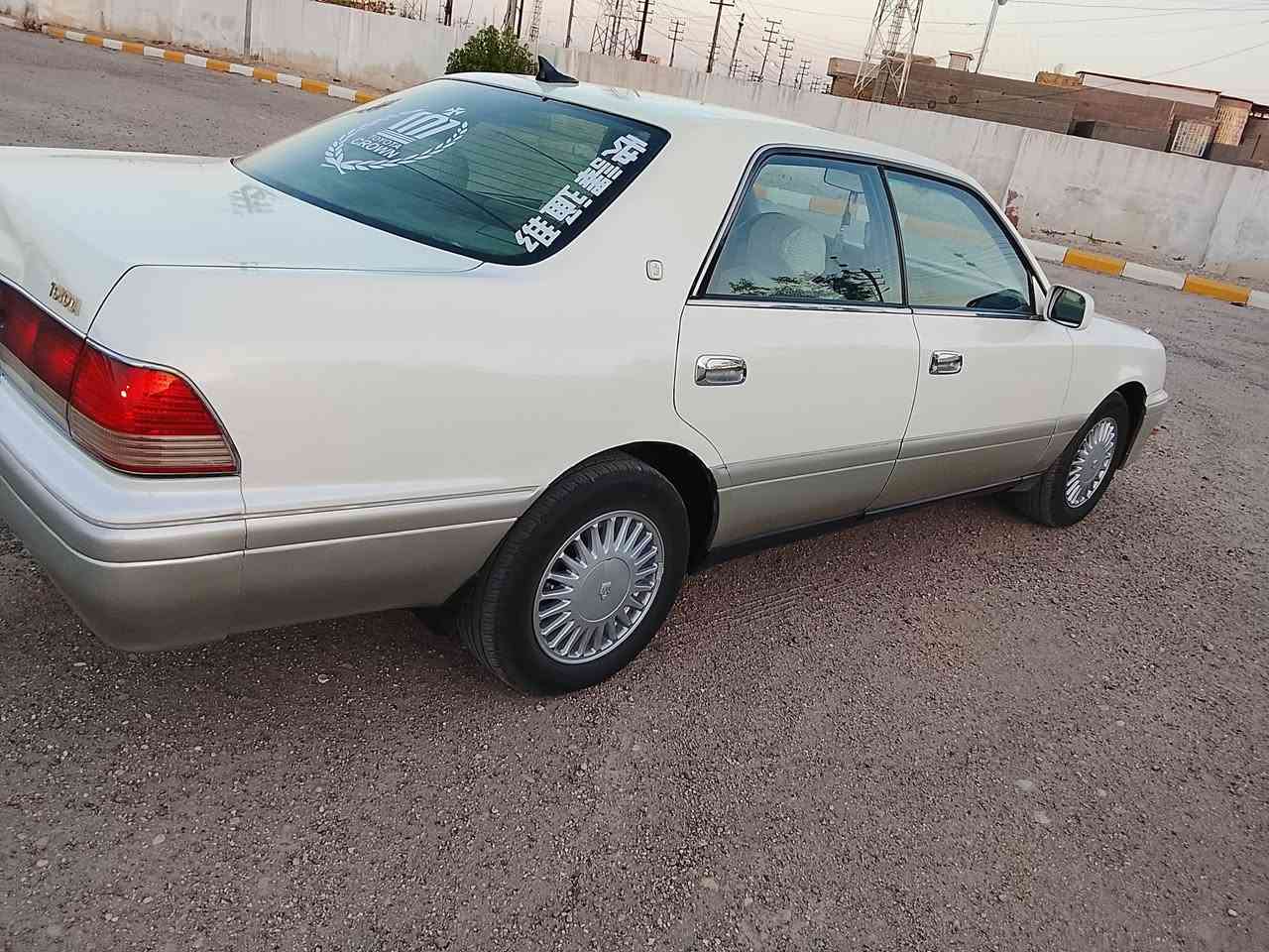 سلام عليكم راس الثور مديل 98 رقم بصره مشروع وطني مكفوله كفاله عامه مكينه وكير وحداديه وتبريد كله شغال سياره جديده مكفوله مكان السياره البصره القرنه مكلف بلنشر ***********
