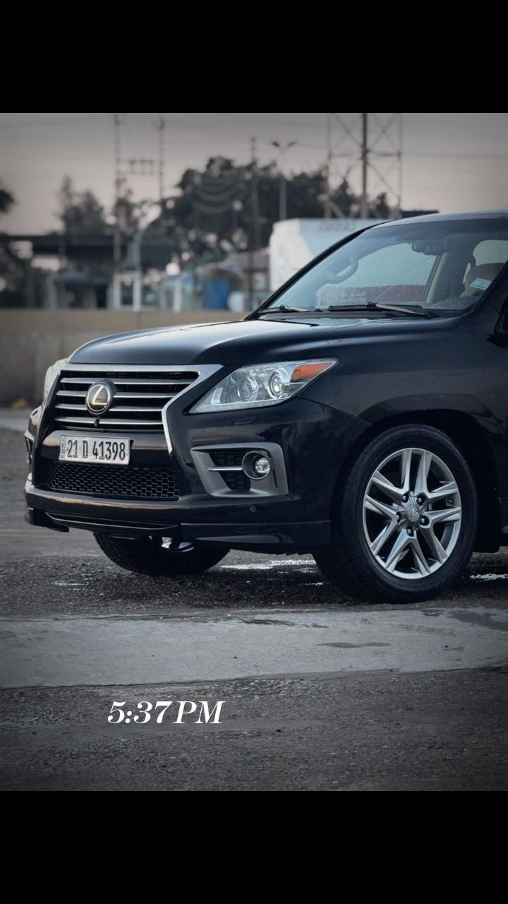 لكزس LX 570 موديل 2014
بريمي أصلي

داخلية بيج
بسمطين + كارت 

ماشية ٢٠٨ ألف

المواصفات:
• بصمة
• نظام مانع الانزلاق
• ورقة بيانات
• تشغيل
• مقاعد جلد مع تدفئة
• هيدروليك
• 5 كاميرات
• ثلاجة
• زينون
• شفط أبواب
• تبريد وتدفئة
• دبل هواء
• نظام Eco و Sport
• حساسات خلفية
• مرايات كهربائية
• فتحة سقف
• باب خلفي جك
• رادار أمامي

المحرك والجير بشرط مامفتوح
السيارة نظيفة جداً وكلشي وكالة
سنوية جديدة 
السنوية باسمي بشرط تحويل وغرامة

السيارة ما تحتاج أي مصرف
سيرفس كامل 

نفس اليوم تحويل والوكالة حاضرة

ملاحضه. جامرلغ سائق سبغ بدون دواخل

الموقع: كركوك

للاستفسار: ***********
