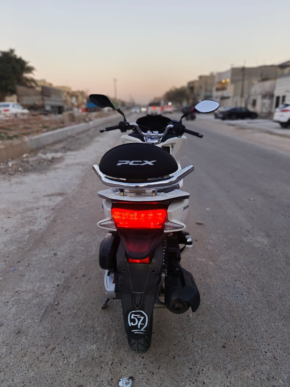 سلام عليكم بيس اكس جيل الثاني ياباني مكينه150ماشيه24 دراجه شلعه معدل حلوه حسات كهربيات كله شغال سعر1750 عنوان مدينه الصدر رقم. ***********
