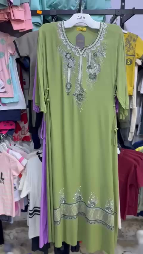 كلبيه كشمير ستراس مكفول ومغسول متوفر في مجمع اوركيد ستايل للالبسه التركيه المستورده شطره شارع الگص عمارة جبار عبدعلي الويده للحجز واتساب ***********
#متابعين
