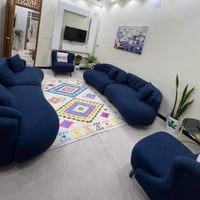 تخم للبيع  10 مقاعد جديد ونظيف  السعر مليون وبي مجال للشراي الجاد  للا...