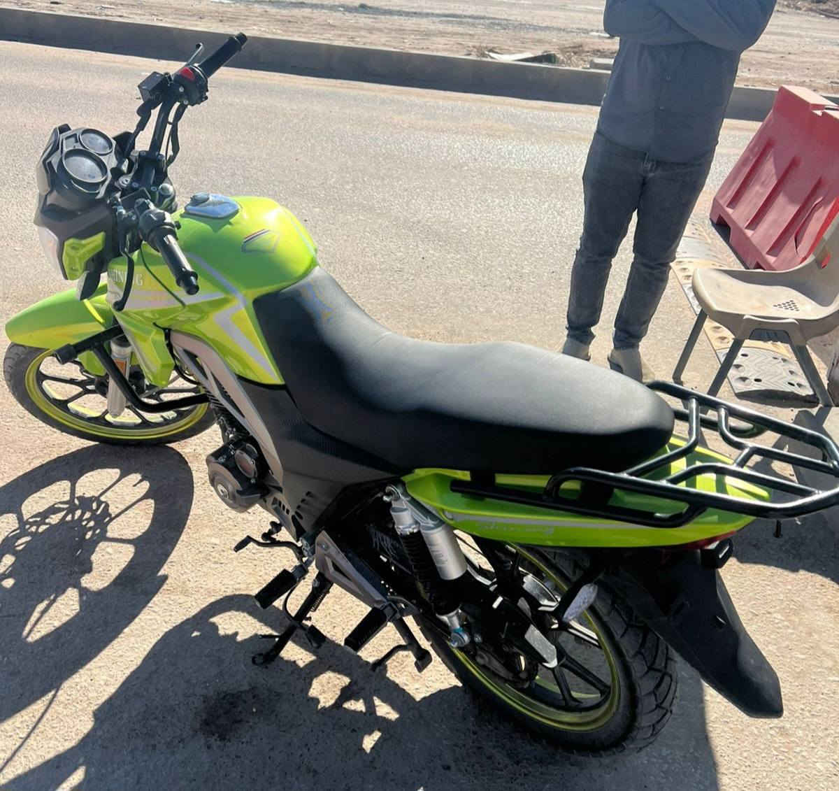 سلام عليكم شباب
دراجه للبيع شاينك 6نمر  دراجه  مكينه 250 سيسي  كهربائياته كله شغاله مكينته ما مفتوحه   اوراق كامله مكاني نجف 
*********** مكلف بلنشر
