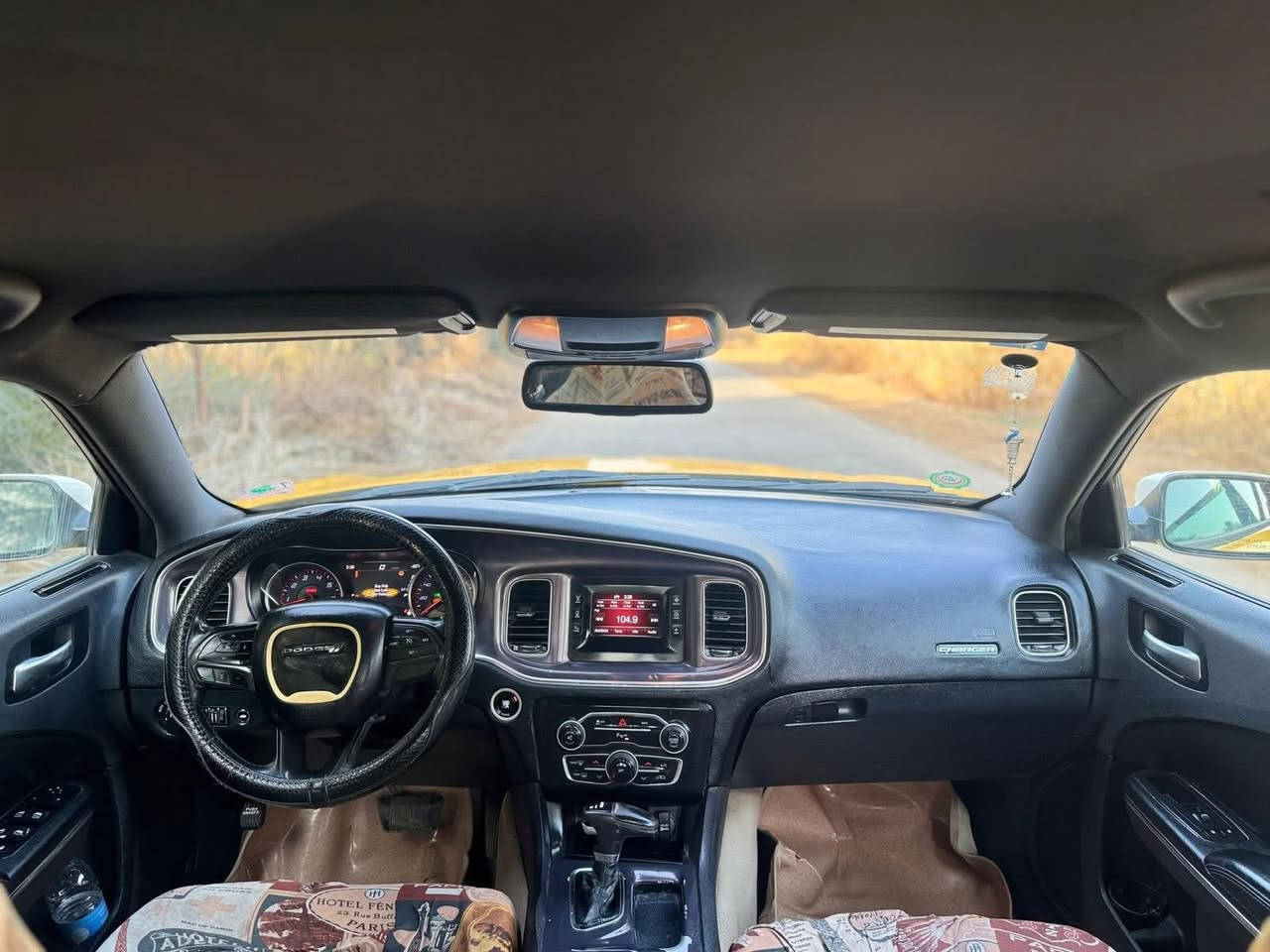 جارجر موديل 2015
حادثها جاملغ+بنيد 

مكينه كير حداديه تخم تاير مكفولات 

سياره جاهزه رقم ذي قار نكليزي تحويل مباشر بأسمي مشروع وطني تحويل بكل لمحافظات 

مكان السياره واسط 

السعر 165 وبيها مجال بسيط

‭٠٧٨٢ ٥٩٨ ٧٢٢٣‬
