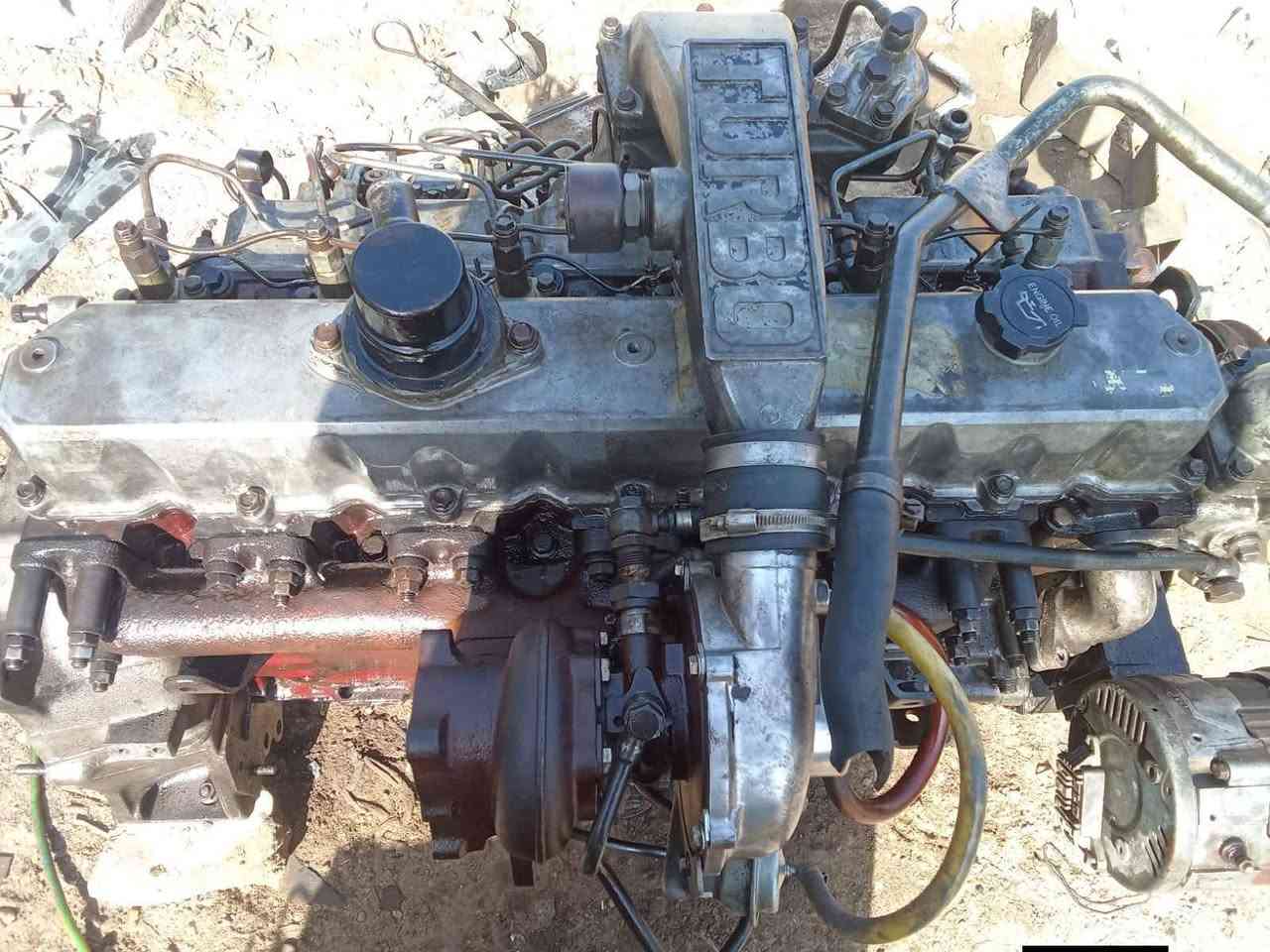 السلام عليكم مكينه هينو 70سوبر للبيع***********
