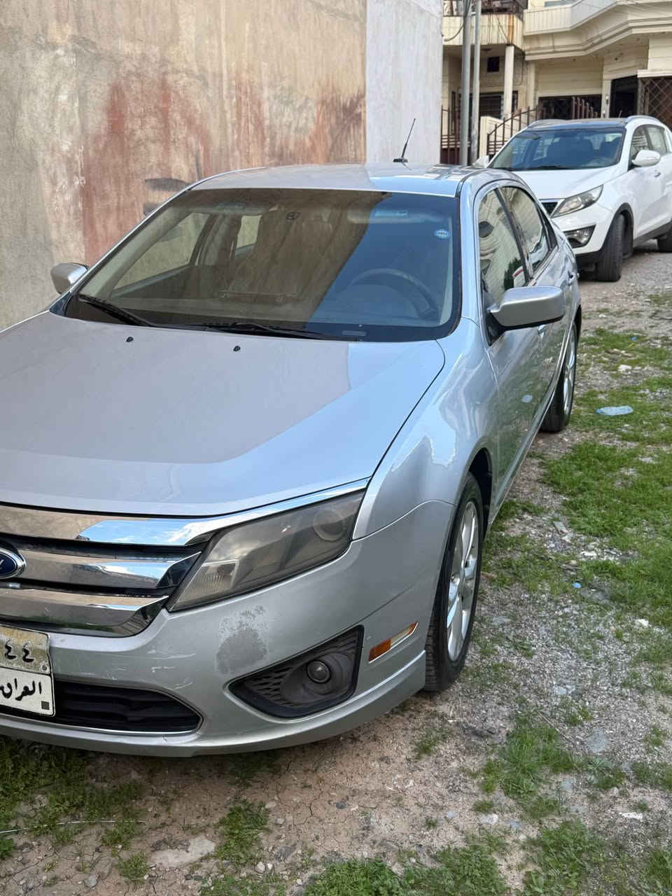 فیوژن مۆدێل ٢٠١٢ 
مواسەفاتSE 
یەک بست بۆیاخی هەیە لەگەڵ دەرگایەکی گۆڕاوە بە شەریکە 
ماڵی دۆستە 
داوای ٩٥ گەڵاو معامەلەیی لێئەکەم 
*********** السليمانية, العراق
