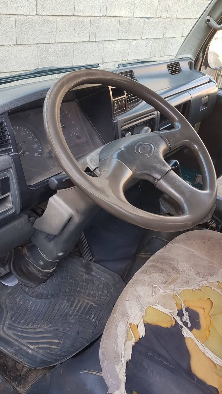 السلام عليكم كيا سامسونك للبيع موديل 1999 بأسمي تحويل ثاني يوم رقم صلاح الدين  محرك شرط كصه 
 كير اكسل شاصي رقم شاصي مكفول مكاني صلاح الدين العلم السعر ***********
