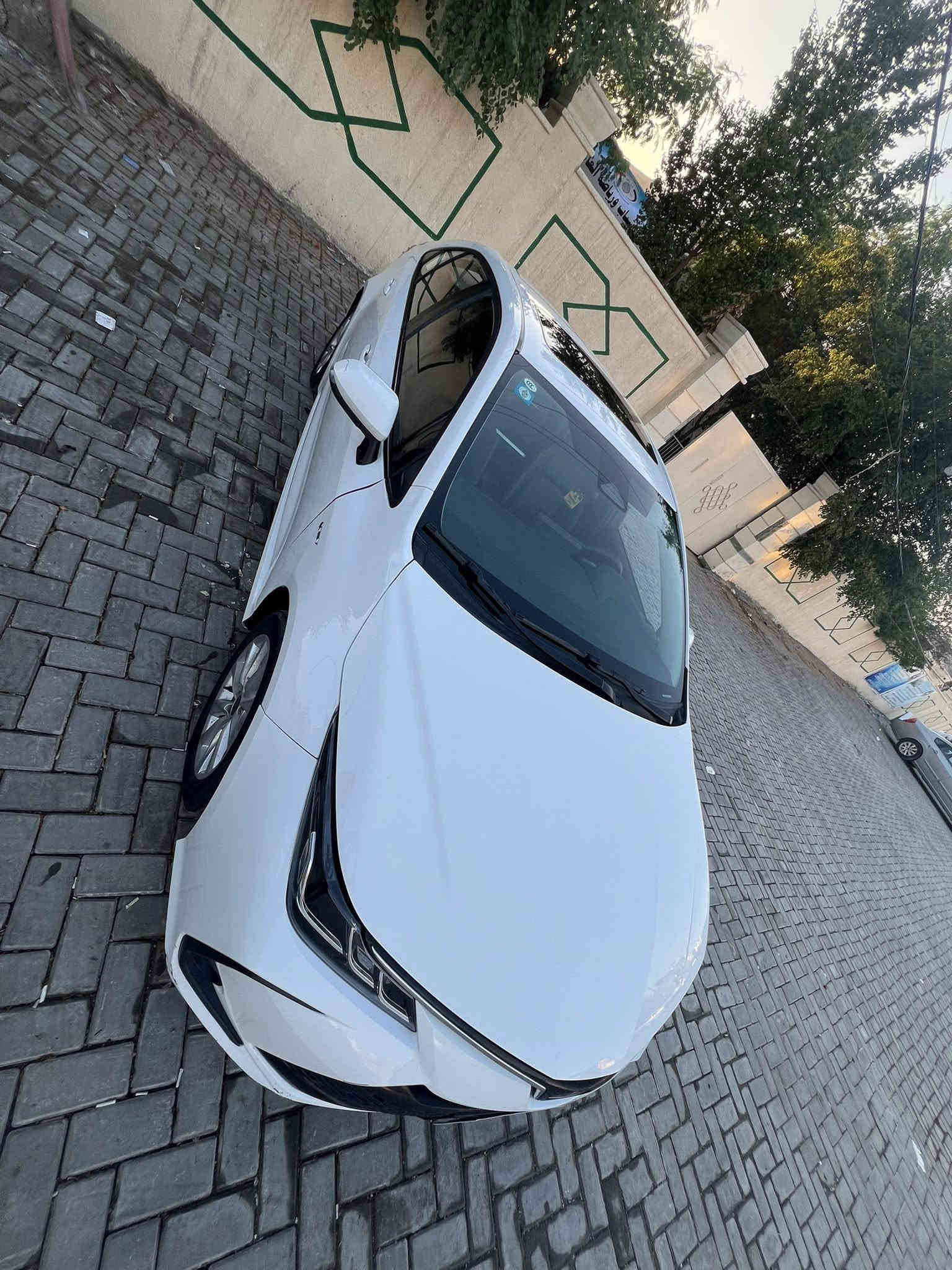 سلام عليكم 
كورلة شكل لخليجي صيني ٢٠٢٤ فول 
كفالة عامة سياره من صبغ وضربه ولبارد بيهة  نغزه بجاملغ لايمن 
ماشية ٢٧ km 
سياره ماخذيهة زيرو ع ايد وحدة 
سعر البيع ١٤٥$ 
مكاني بغداد عامرية 
***********
