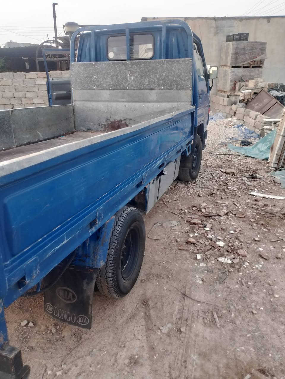دانيه تيوته بتره نضيفه محرك كيا كير 2700مجفت جديد موديل 94رقم سنويه جديد*********** السعر60بيه مجال
