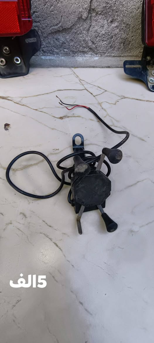 غراض دراجه مستعمل أخو الجديد التفاصيل داخل الصوره عنوان بغداد ثعالبه


**إذا كنت صاحب هذا الإعلان وتريد حذفه لأي سبب، رجاءا أرسل رسالة إلى الدعم الفني**