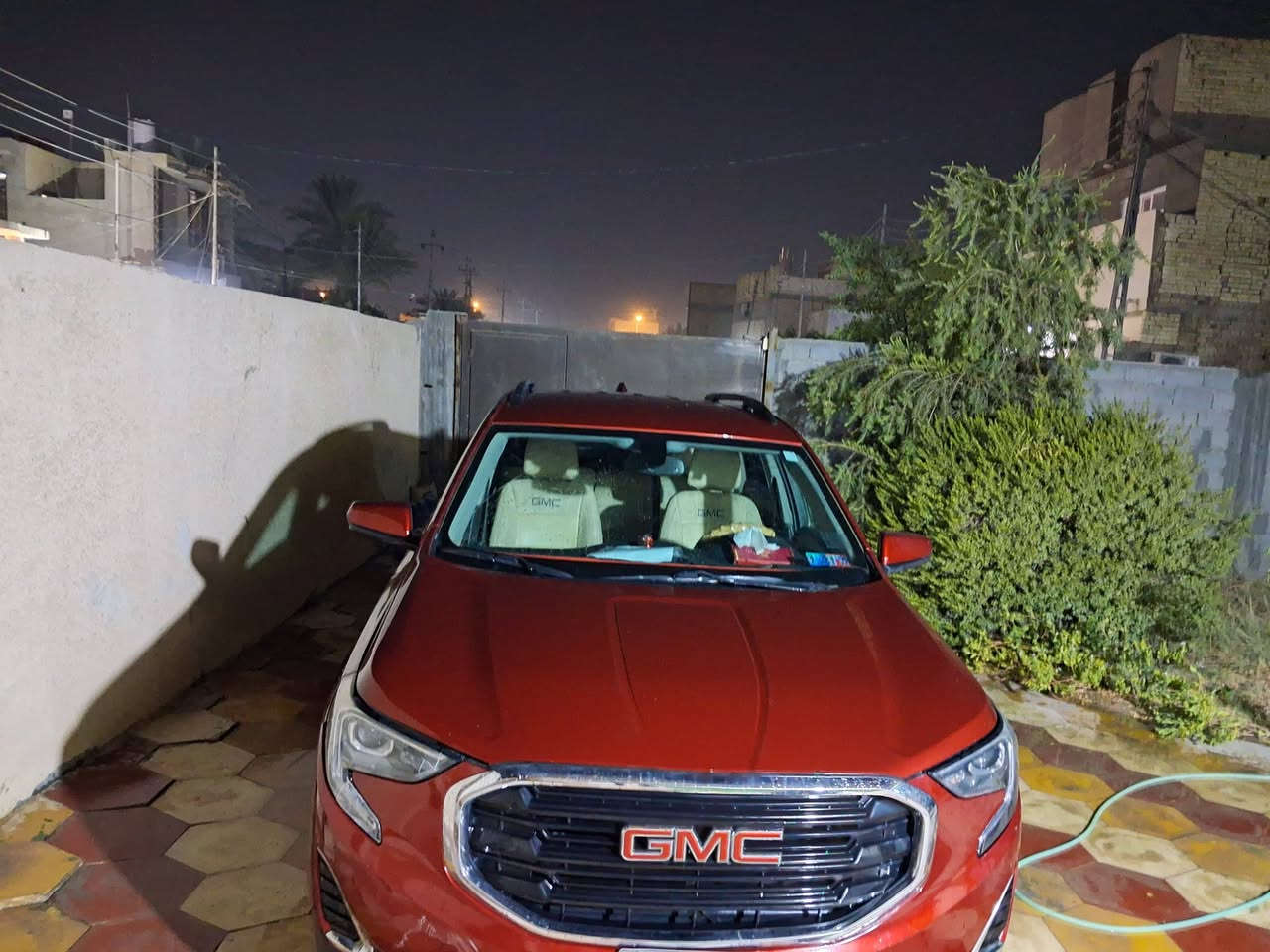 جمسي تيران موديل ٢٠١٨ 
المسافه المقطوعة ١٢٠ الف كيلو متر 
الرقم كربلاء 
السعر ١٢٠ ورقه
رقم التليفون ***********
