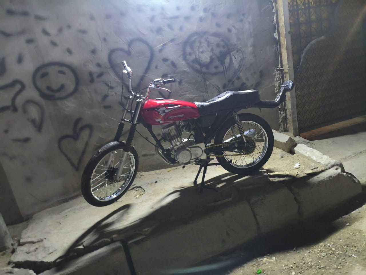 البيع دراجة كلك سعر  ٣٠٠ رقم ***********
@
