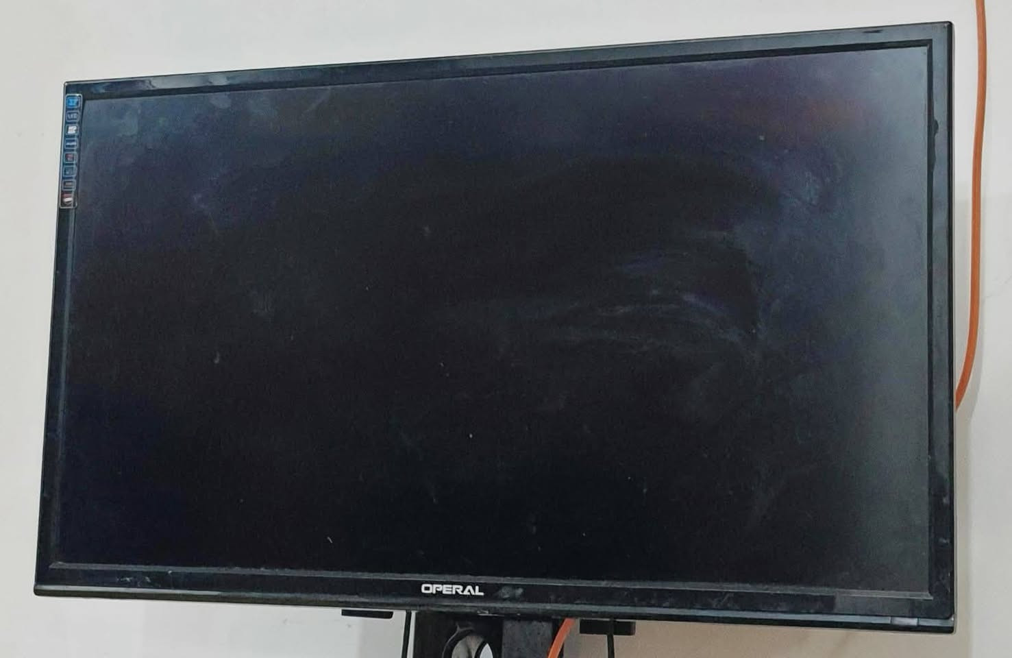 سلام عليكم شاشه للبيع نوع OPERAL حجم 32
بدون نت السعر 75  الشاشه على الفحص شغاله تفحص اله تاخذها  العنوان كوفه 17 تموز


**إذا كنت صاحب هذا الإعلان وتريد حذفه لأي سبب، رجاءا أرسل رسالة إلى الدعم الفني**